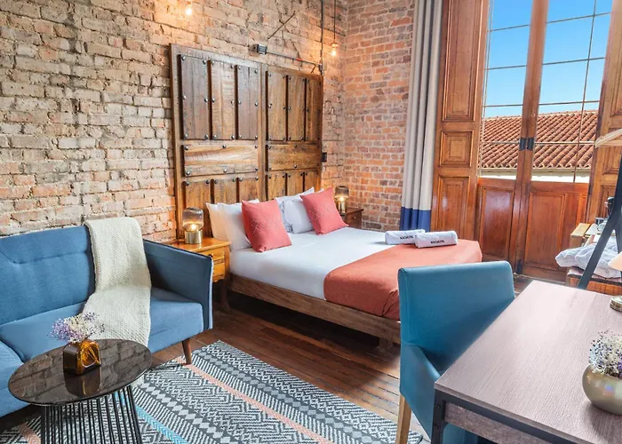 Delgadillo By SocialtelHostal